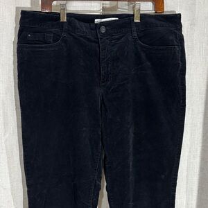 Croft and Barrow Women’s Black Stretch Corduroy Pants